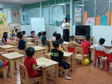 TÔI RẤT THÍCH HOẠT ĐỘNG "SỐNG TRONG NGÔN NGỮ" TẠI ALL IN ONE
